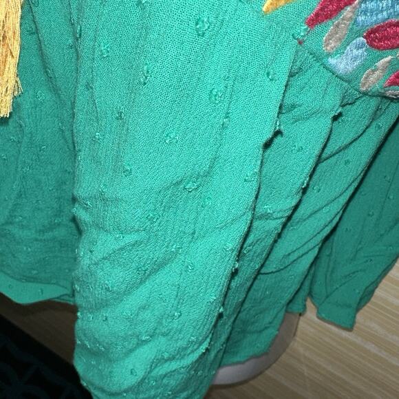 THML Green Embroidered Short Sleeve Bohemian Peasant Top Shirt M 0630 - Picture 5 of 7